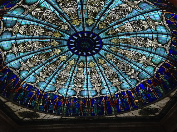 アルベニス宮殿 ドーム天井全景